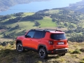 12_Renegade_Trailhawk