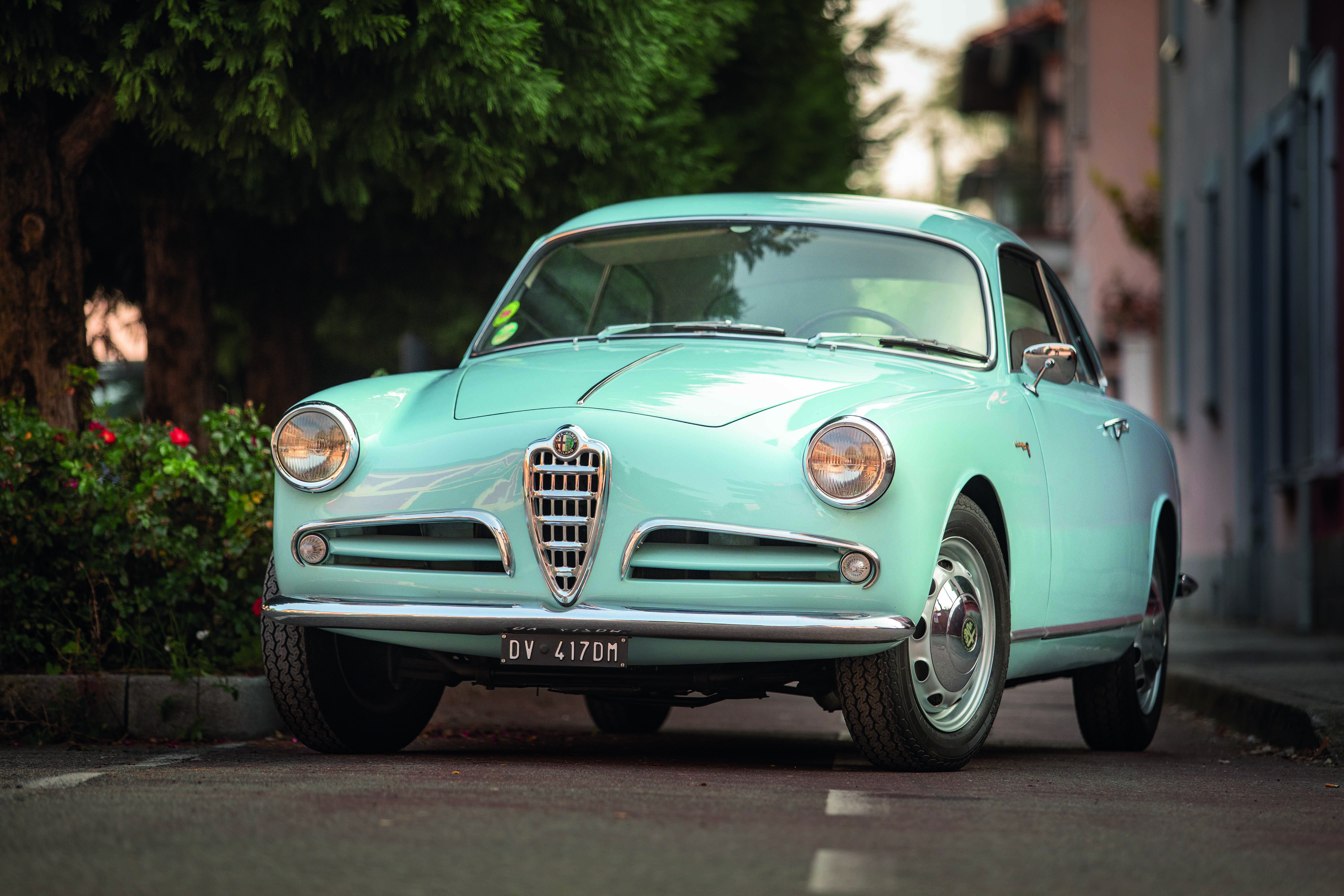 Alfa-Romeo-Giulietta-Sprint