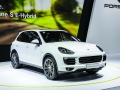 Porsche-cayenne-s-e-hybrid