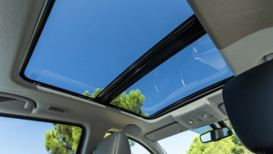 55_SX4_S-CROSS_Roof