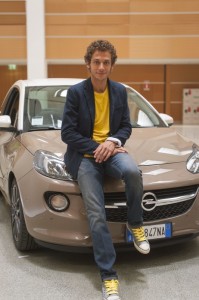 Opel-Valentino-Rossi-288575