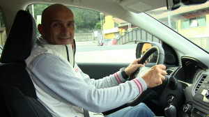 gabriele-tarquini-alla-guida-del-nuovo-cr-v-16-diesel-i-dtec-nel-weekend-del-porte-aperte-img_0225