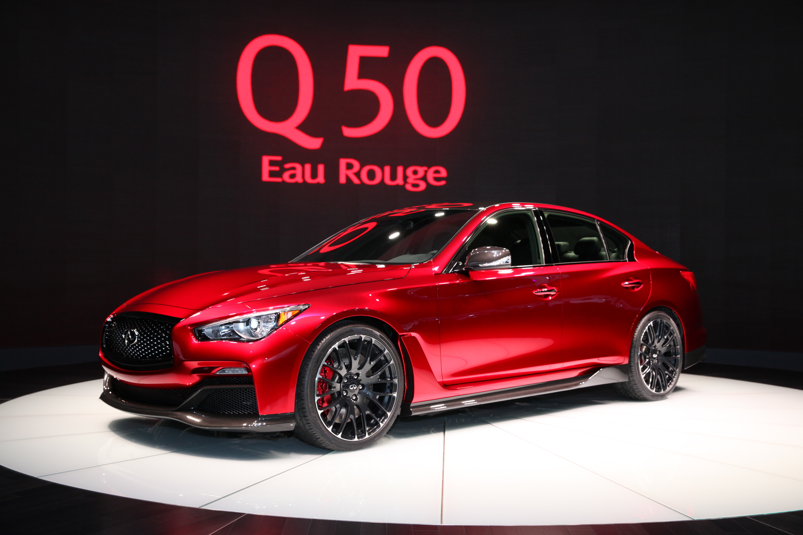 Infiniti q50 eau rouge