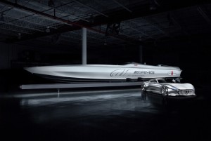 Mercedes-AMG und das Cigarette Racing Team präsentieren zwei visionäre Supersportkonzepte. // Mercedes-AMG and Cigarette Racing Team present two visionary super sports concepts.