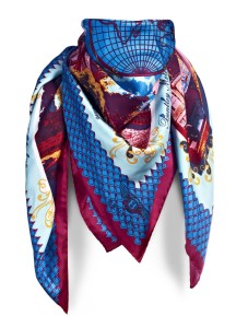 bentley-boutique-un-arcobaleno-di-colori-magenta_blue_scarf_styled
