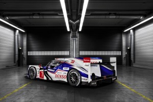 2014_toyota_ts040_launch_a04