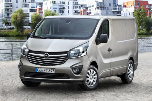 Opel-Vivaro-290813