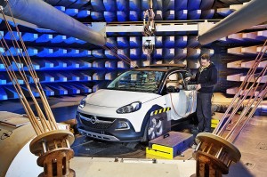 Opel-ADAM-ROCKS-291208