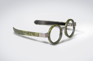 budri-lancia-il-primo-occhiale-al-mondo-realizzato-in-marmo-budri_marble_eyewear_mod_ego_side