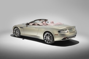 le-aston-martin-personalizzate-da-q-in-mostra-a-pebble-beach-db9-rear-3-4-roof-down