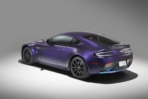 le-aston-martin-personalizzate-da-q-in-mostra-a-pebble-beach-v12-vantage-s-coupe-r3q