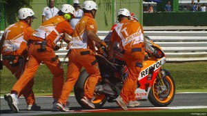 2014-rsm-motogp-race-marquez-postcrash2_original