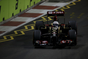 Marina Bay Circuit, Singapore. Saturday 20 September 2014. Romain Grosjean, Lotus E22 Renault. World Copyright: Charles Coates/Lotus F1. ref: Digital Image _J5R6742