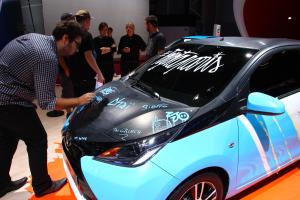 031014toy_Toyota-art-car-Paris-motor-show-4