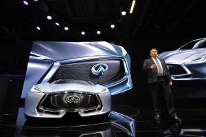 Q80 Inspiration - Paris Motor Show - 2 FGdB