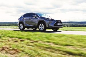 Lexus NX Hybrid 1