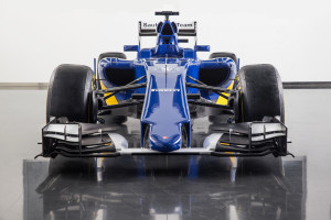 20150130_Sauber_C34-Ferrari_Front