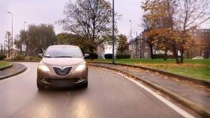 150219_Lancia_Ypsilon-Parodi-Frame_01