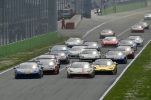 150491-CCL-pirelli-gara-1-000