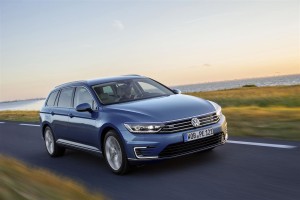 media-Passat GTE Variant_DB2015AU01135