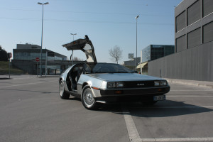 a-venezia-la-delorean-di-ritorno-al-futuro-per-la-premiazione-del-green-drop-award-img_9171