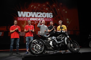 Ducati_World_Première_2016_39