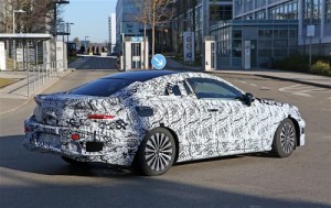 2018-mercedes-benz-e-class-coupe-shows-its-b-pillarless-profile-for-the-first-time_7-500x315