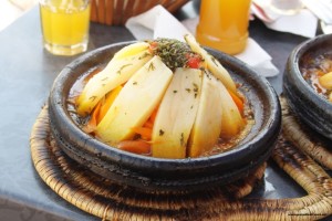 Morocco national dish - tajine of meet with vegetables 46193269