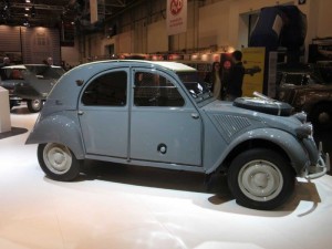 Citroen 2CV 2x2 Sahara (1)