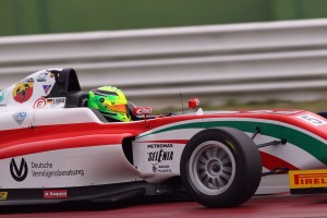 2016_img_F4_Misano_schumacher3