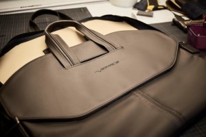 FordVignale_2016_Craft_Leather_SuitCarrier_17