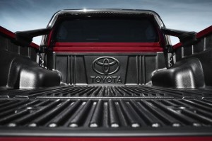 HILUX_Detail_14_DPL__mid