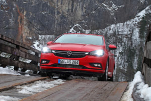 Opel’s Guide to Safely Navigating the Winter