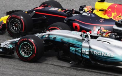 Malesia: Verstappen davanti a Hamilton, Ricciardo e Vettel