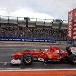 Antonio Giovinazzi al Motor Show su Ferrari