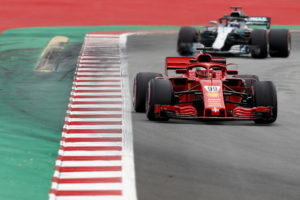 Antonio Giovinazzi, Ferrari SF71H, leads Valtteri Bottas, Mercedes AMG F1 W09.