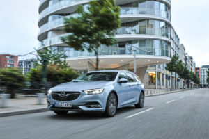 Opel-Insignia-Sports-Tourer-307420_1