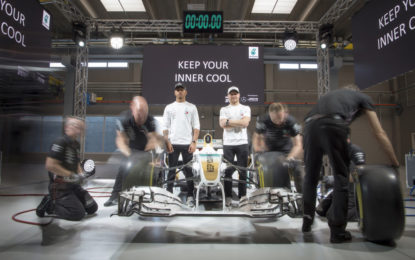 Petronas e i Campioni Mercedes presentano i nuovi lubrificanti