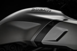 43_DUCATI DIAVEL 1260 S_UC68929_High