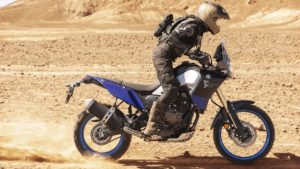 2019-Yamaha-XTZ700-EU-Power_Black-Action-004-03