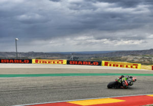 jonathan-rea-in-azione