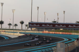 Formula One World Championship, Rd 18, Abu Dhabi Grand Prix, Race, Yas Marina Circuit, Abu Dhabi, UAE, Sunday 13 November 2011.