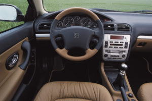 6 PEUGEOT 406 COUPE 2001