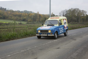 RENAULT 4