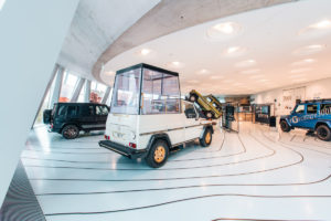 Premiere vor 40 Jahren: „Papamobil“ auf Basis der Mercedes-Benz G-KlassePremiere 40 years ago: “Popemobile” based on the Mercedes-Benz G-Class