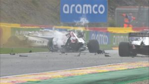 incidente giovinazzi russell