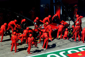 pit ferrari 20058-austrian-gp