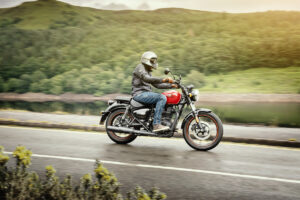 Meteor_PeaksShoot_1Bike_Red_01