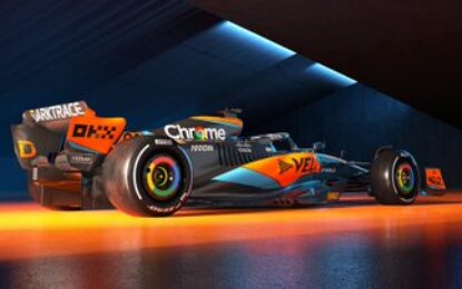 McLaren presenta la MCL60 di Norris e Piastri