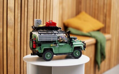 LEGO Icons lancia il nuovo set Land Rover Classic Defender 90